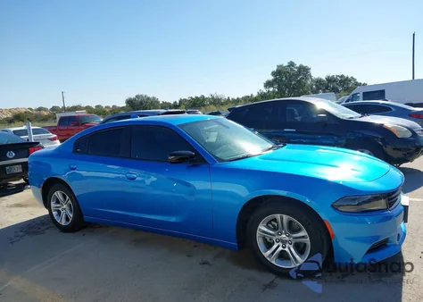 2023 Dodge Charger Sxt z USA, uszkodzony, nr VIN 2C3CDXBG4PH700389